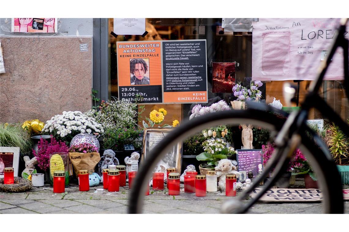 Anklage nach tödlichen Polizeischüssen wühlt auf