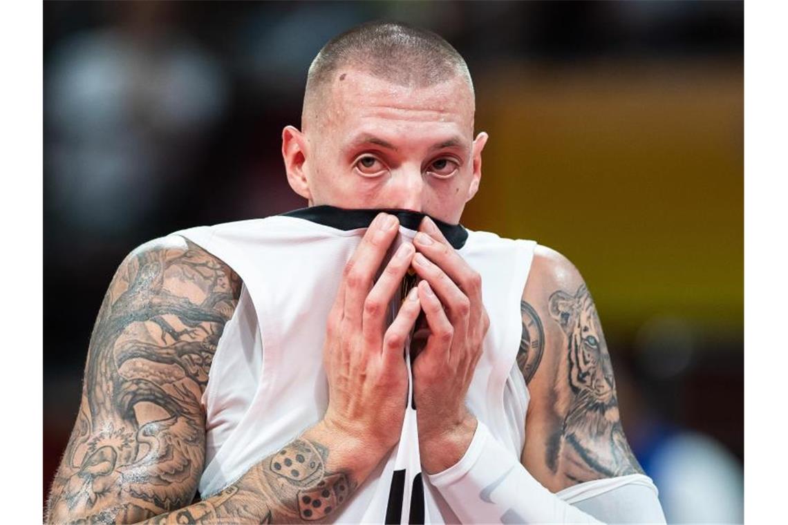 Auch NBA-Profi Daniel Theis konnte die eigene Leistung nicht fassen. Foto: Swen Pförtner