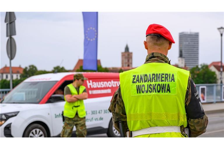 Auch Polen kontrolliert nun an den Grenzübergängen zu Deutschland.