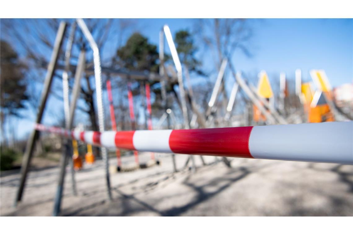 Erster Lockdown vor fünf Jahren - was bleibt? Auch Spielplätze wurden abgesperrt. (Archivbild)