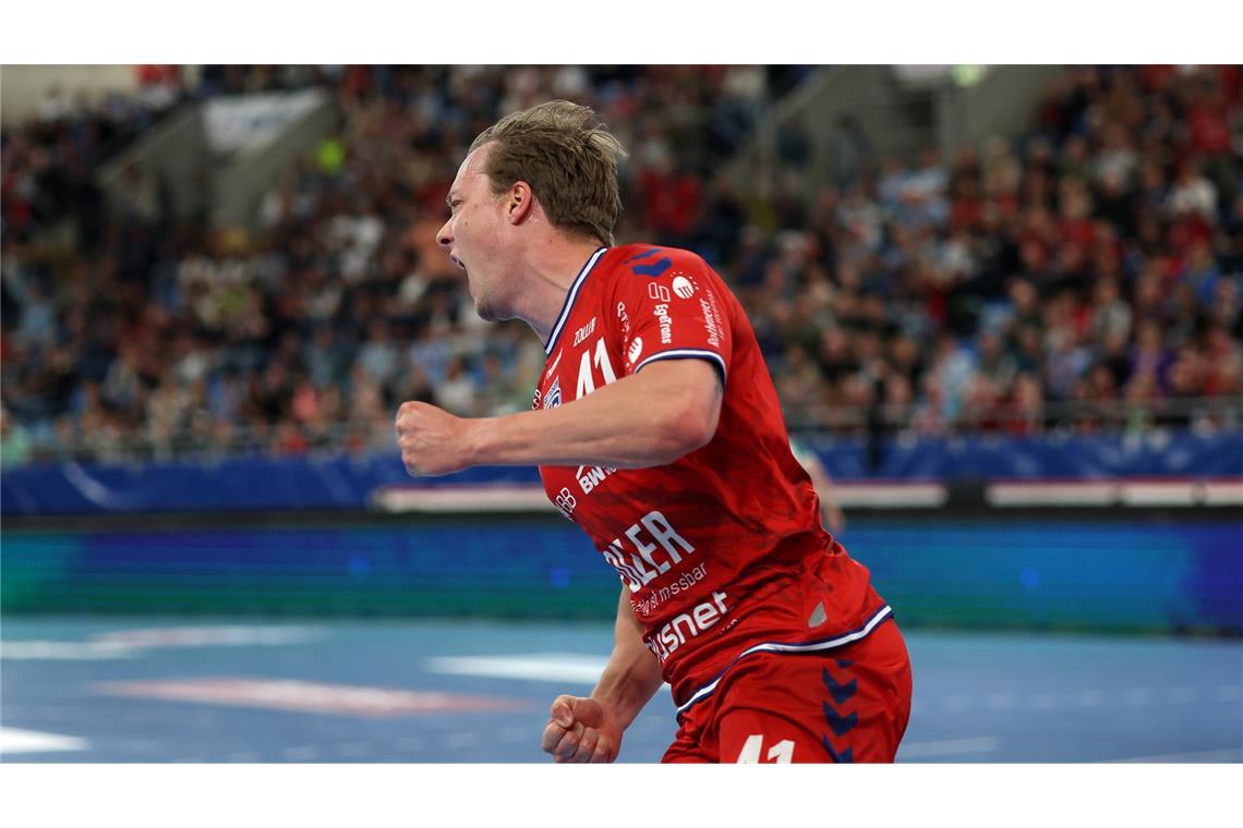 SG BBM mit neuer Hoffnung nach Derbysieg gegen Frisch Auf Auch Till Hermann trug schon den FAG-Dress.