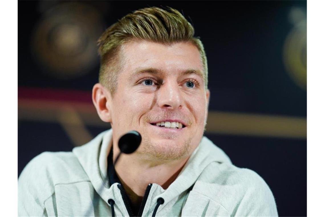 Auch Toni Kroos beteiligte sich an der Solidaraktion. Foto: Uwe Anspach/dpa