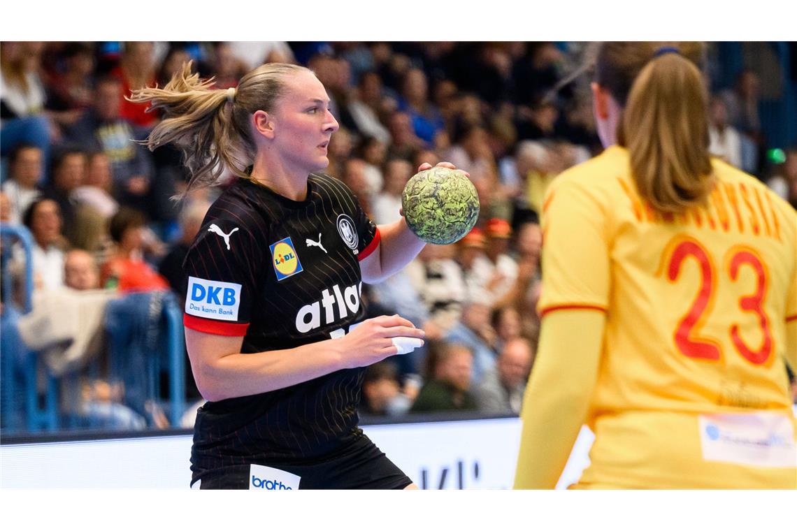 Auch Viola Leuchter gehört mit 21 Jahren zu den Youngstern im Nationalteam. Leuchter läuft für den dänischen Erstligisten Odense Håndbold auf. Länderspiele: 39, Alter: 21 Jahre