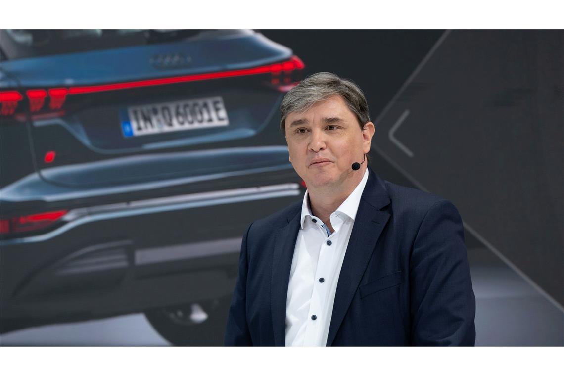 Audi vervielfacht Gewinn - mit eher schwachen Zahlen Audi-Finanzchef Jürgen Rittersberger spricht von einer anspruchsvollen Lage. (Archivbild)