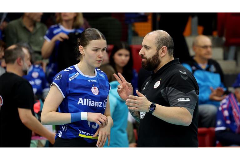 Auf Charlotte Krenicky (li.) muss MTV-Trainer Konstantin Bitter in der kommenden Saison verzichten.