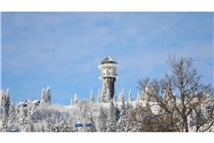 Auf dem Feldberg könnten über Nacht bis zu 20 Zentimeter Neuschnee fallen. (Symbolfoto)