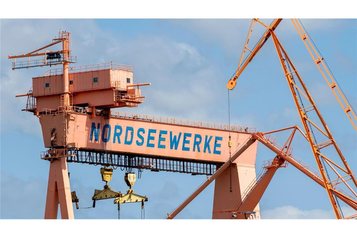 Erste deutsche Werft erhält Genehmigung für Schiffsrecycling Auf dem Gelände der früheren Emder Nordseewerke sollen künftig Schiffe recycelt werden. (Archivbild)