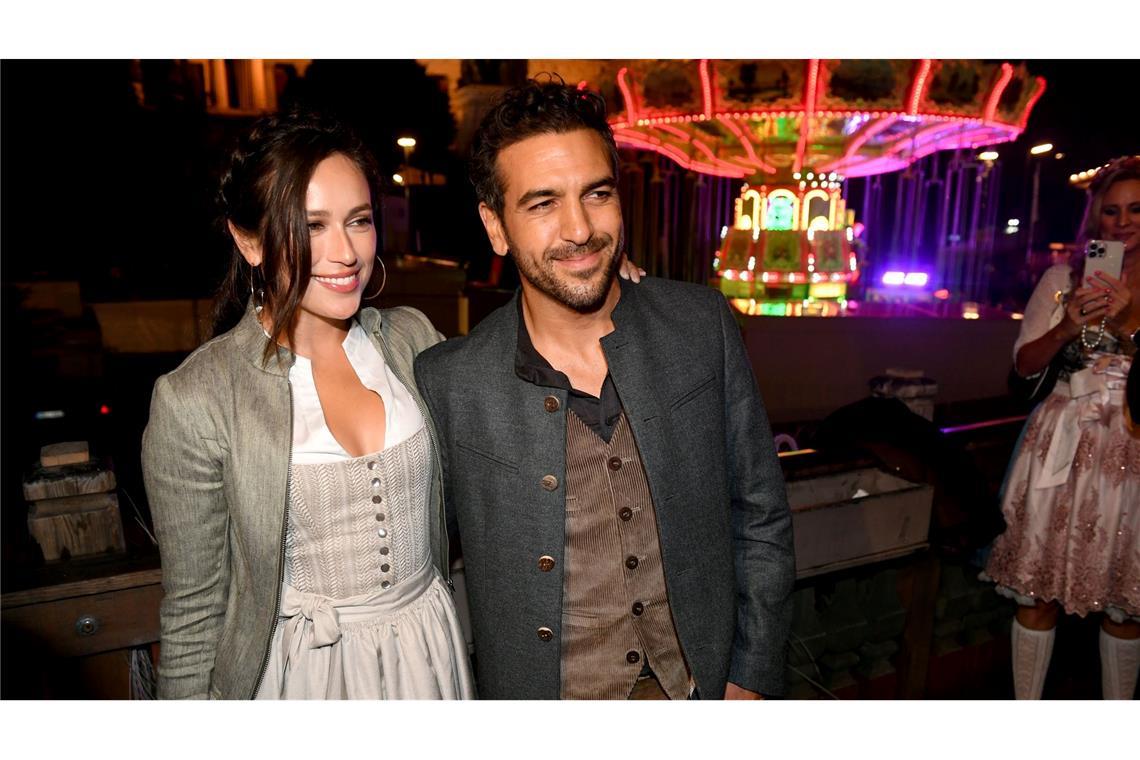 Auf dem Oktoberfest zeigen sich Elyas M'Barek und Ehefrau Jessica gerne in Tracht. (Archivbild)