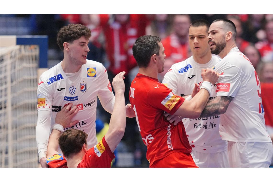 Dänen zerstören Duvnjaks Gold-Traum: Vierter Titel in Folge Auf dem Parkett kam es mehrmals zu Rangeleien.