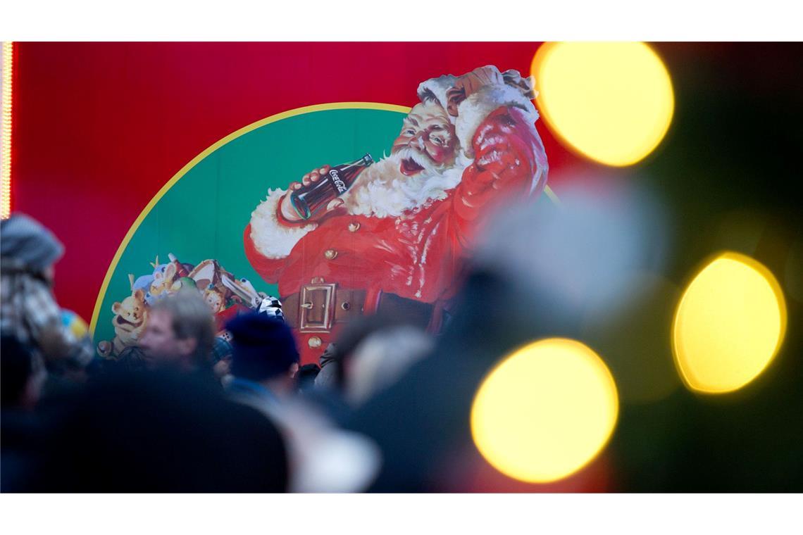 Auf dem Weihnachtstruck zeigt Coca-Cola die mittlerweile bekannte Darstellung des Weihnachtsmanns. (Archivbild)