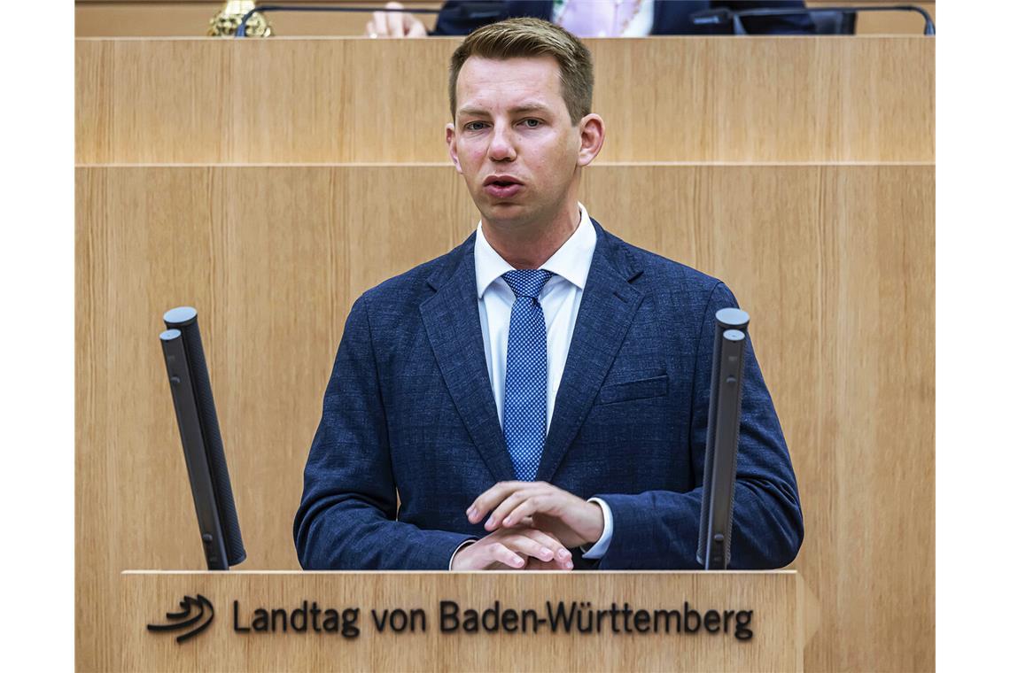 Auf den Abgeordneten Friedrich Haag kommt eine hohe Zahlungsaufforderung und Strafe zu.