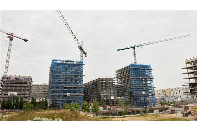 Auf den deutschen Baustellen gilt ab April ein bundesweit einheitliches Tarifgefüge.