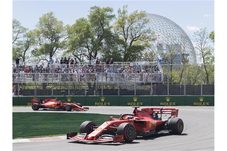 Auf den langen Geraden wollen die beiden Ferrari beim Qualifying in Kanada Zeit gut machen. Foto: Ryan Remiorz/The Canadian Press/AP