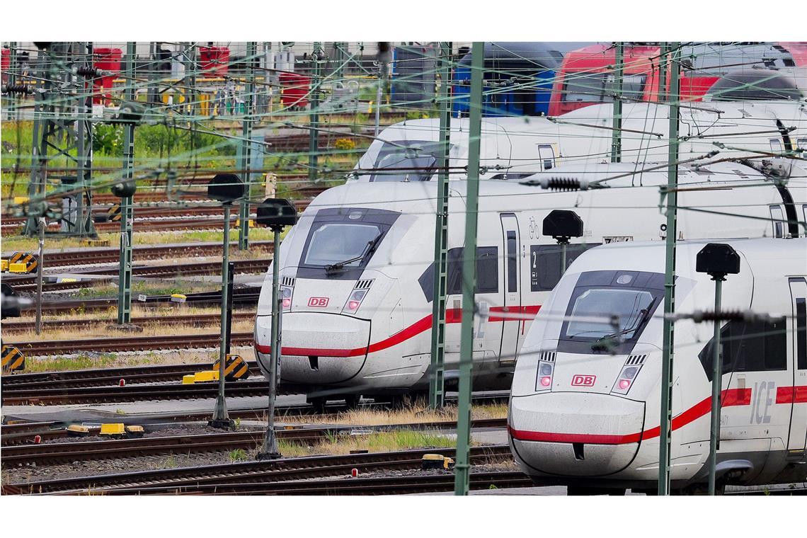 Weiterer Brandsatz an Bahn-Hauptstrecke gezündet Auf der Nord-Süd-Strecke der Deutschen Bahn hat es einen weiteren Brandanschlag gegeben. (Symbolbild)
