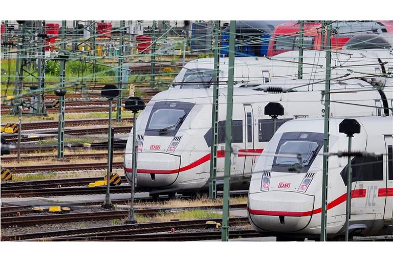 Auf der Nord-Süd-Strecke der Deutschen Bahn hat es einen weiteren Brandanschlag gegeben. (Symbolbild)