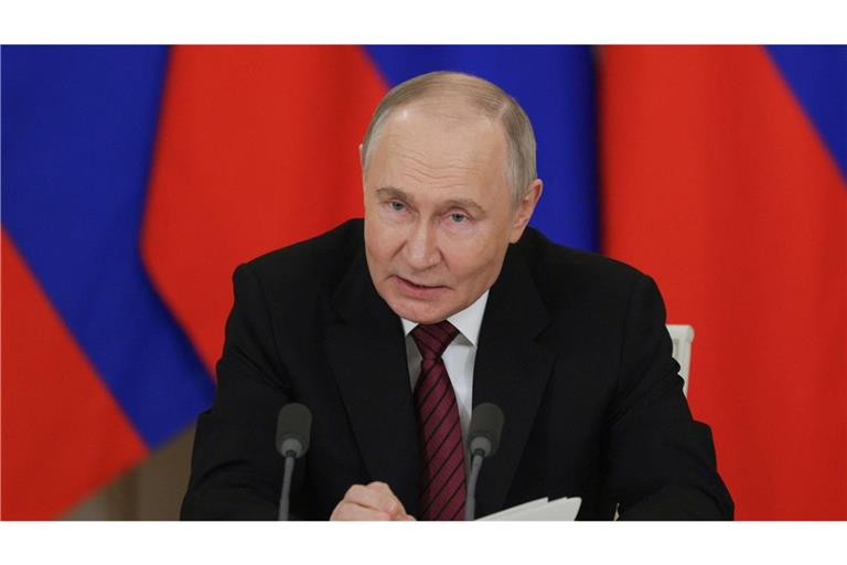 Auf die ukrainische Forderung nach einer 30-tägigen Waffenruhe ging Putin nicht direkt ein. 