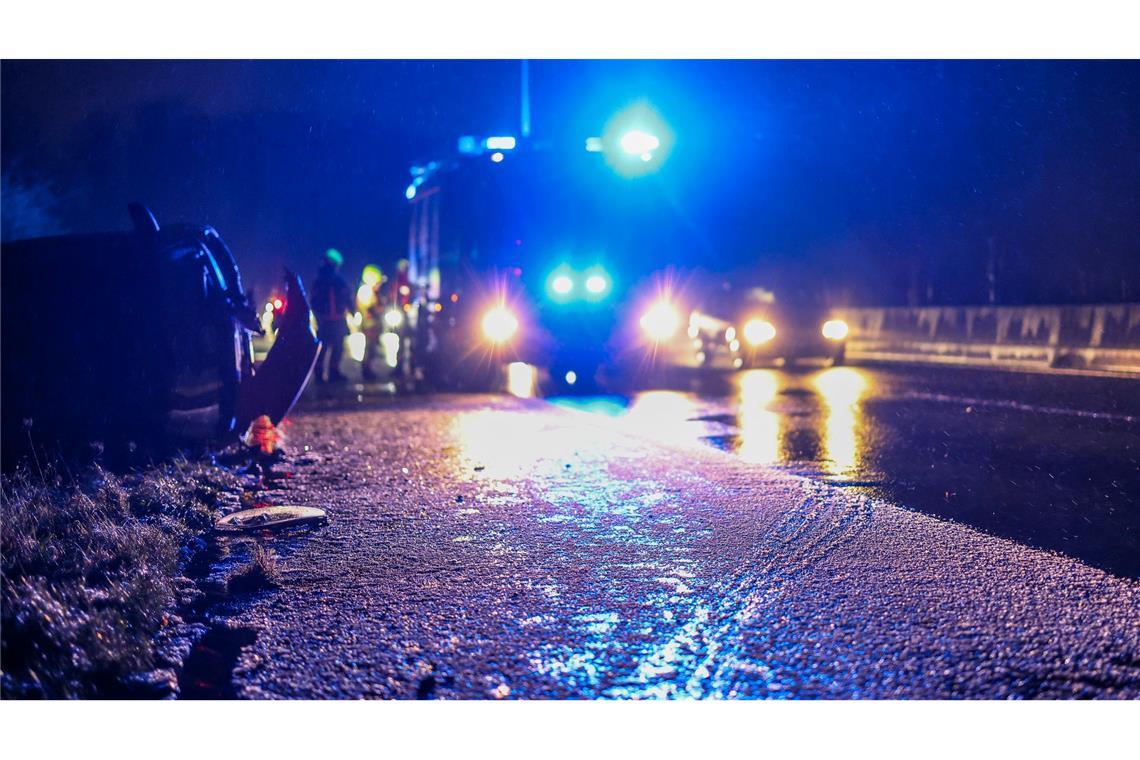 Auf glatten Straßen kam es zu mehreren Unfällen.