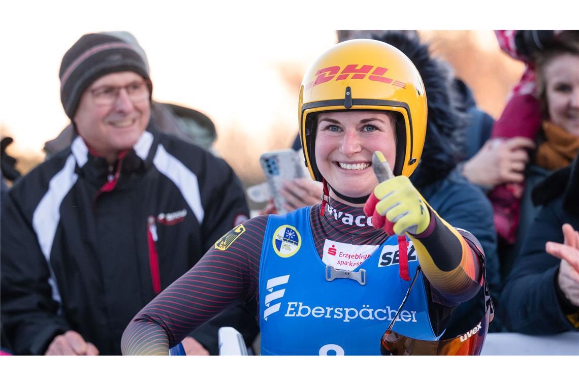 Rodel-Weltmeisterin Taubitz doch noch Weltcup-Gesamtsiegerin Aufholjagd gekrönt: Julia Taubitz wieder Gesamtweltcup-Siegerin