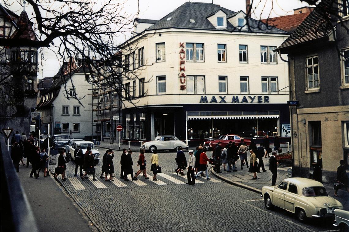 Aufnahmen wie diese verdeutlichen, wie sich doch etliche Dinge, wenn auch zum Teil nur in Details, in den vergangenen 55 Jahren verändert haben. Archivfoto: P. Wolf