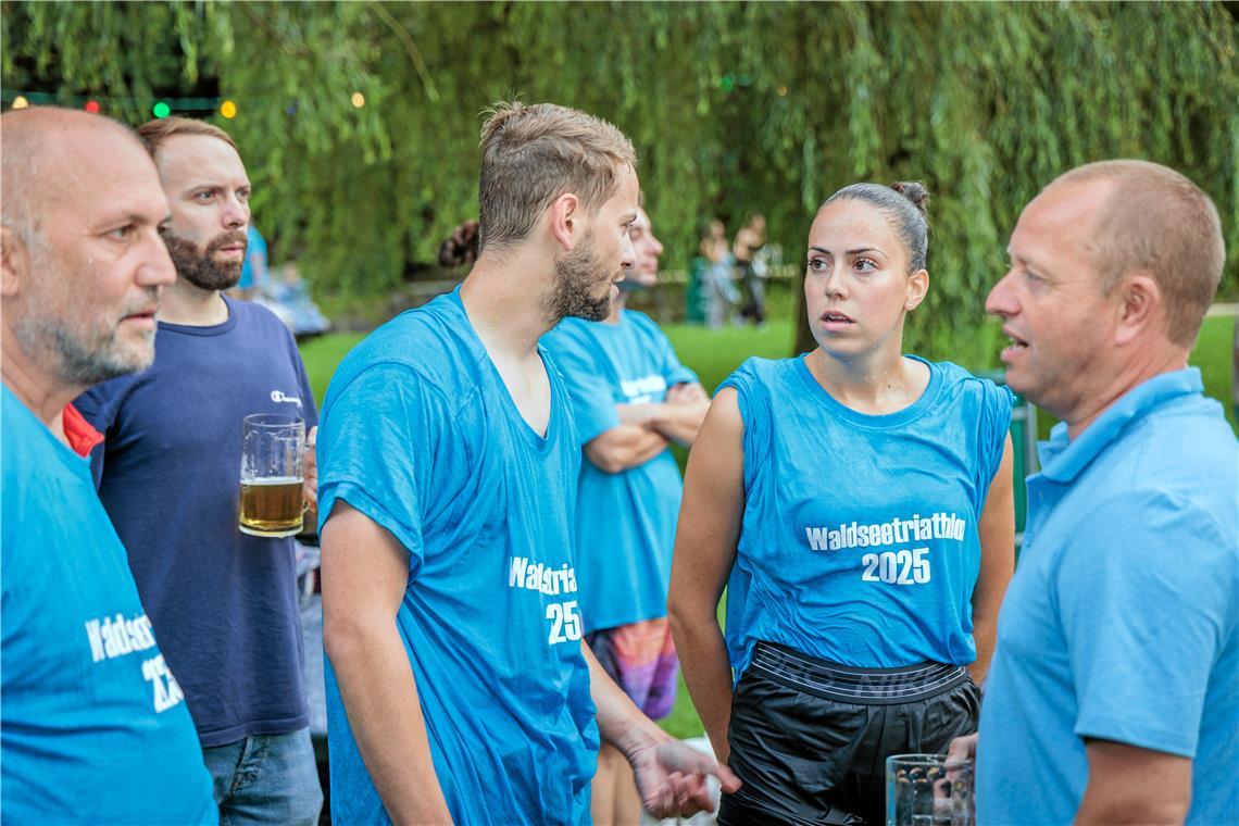 Auftakt des Sommernachtsfestes mit dem Waldsee-Triathlon. 