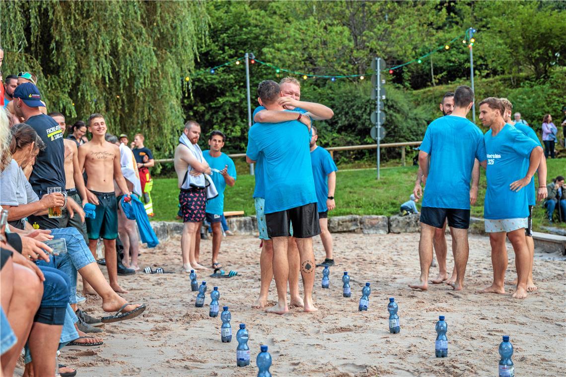 Auftakt des Sommernachtsfestes mit dem Waldsee-Triathlon. 