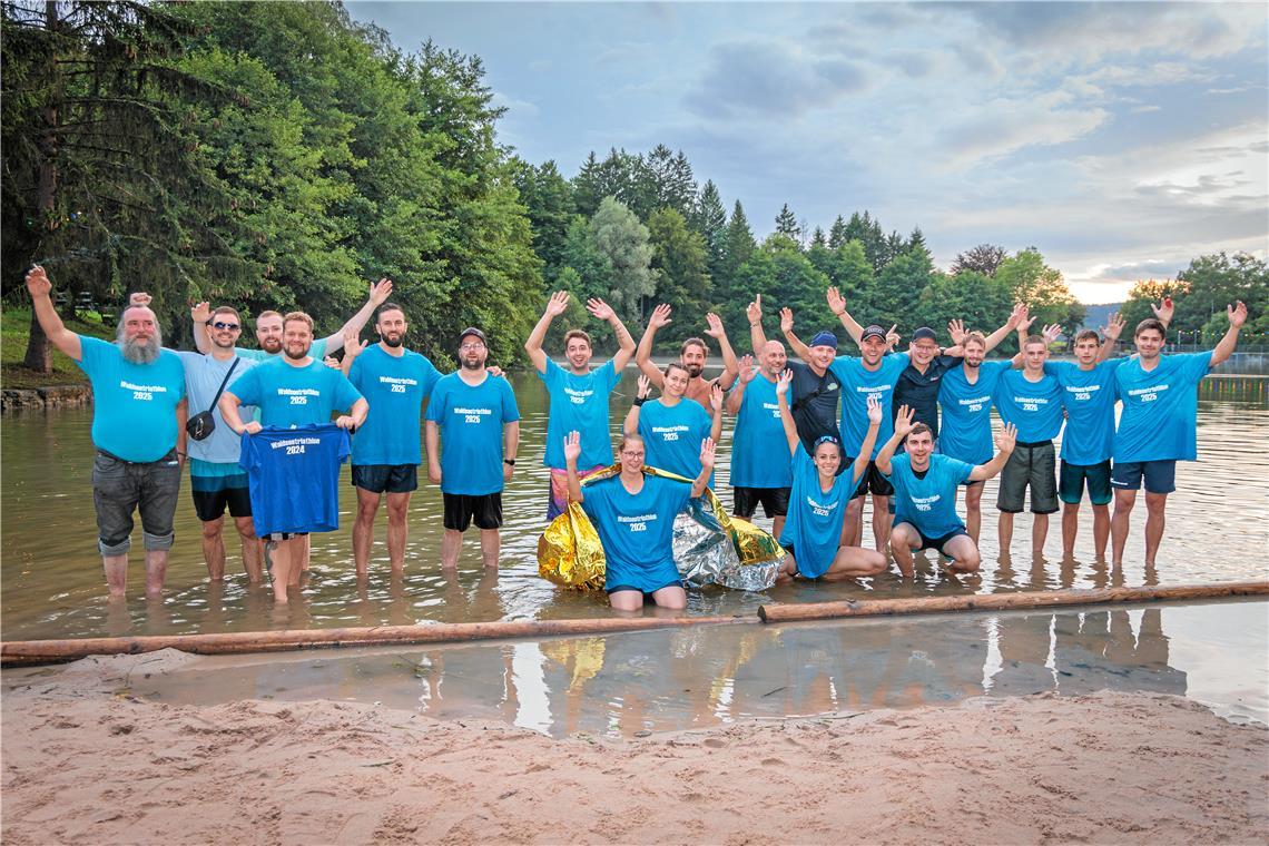 Auftakt des Sommernachtsfestes mit dem Waldsee-Triathlon. Alle Teilnehmenden sin...