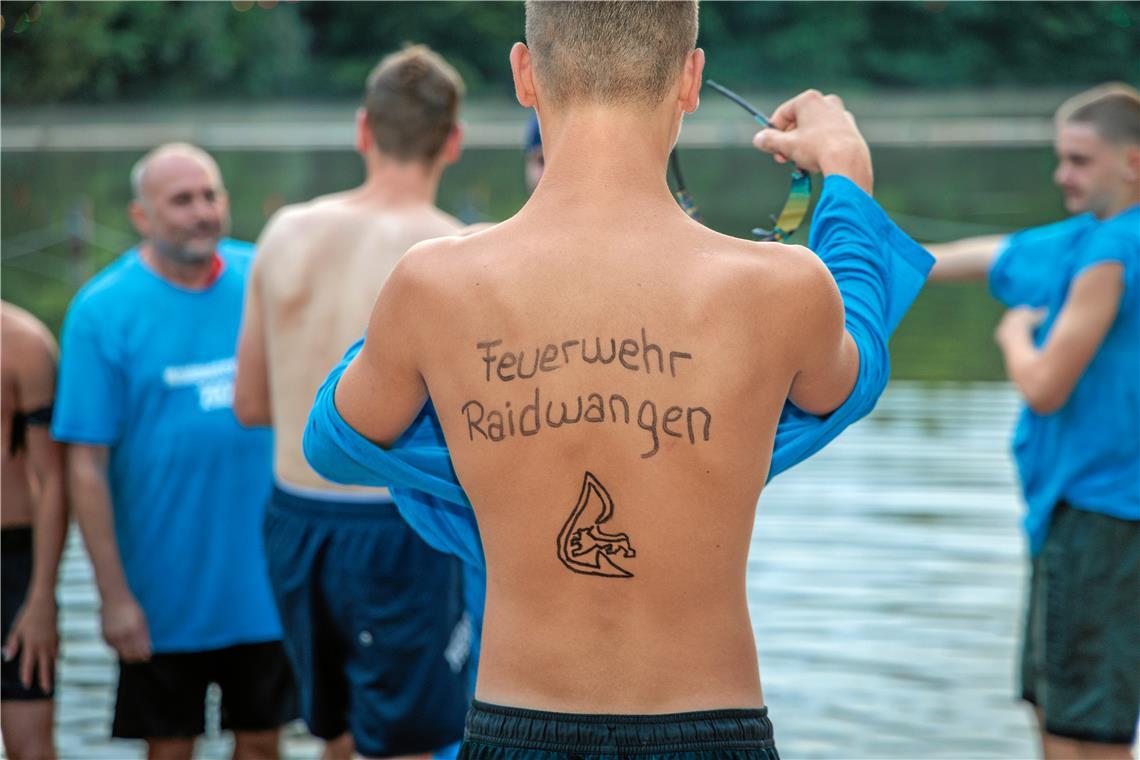 Auftakt des Sommernachtsfestes mit dem Waldsee-Triathlon. Auch die Jugendfeuerwe...