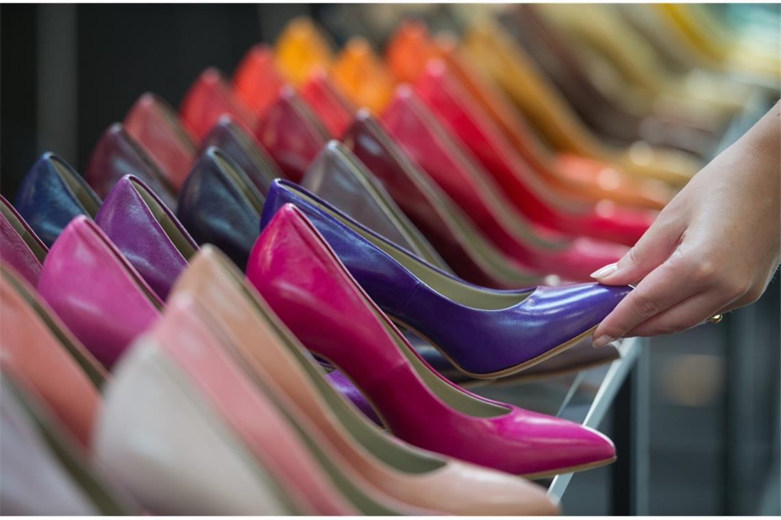 Augenweide: High-Heels-Kollektion auf einer Schuhmesse.