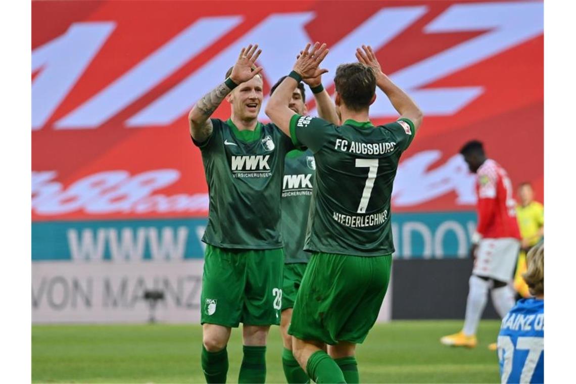 Augsburg stoppt Mainzer Aufholjagd