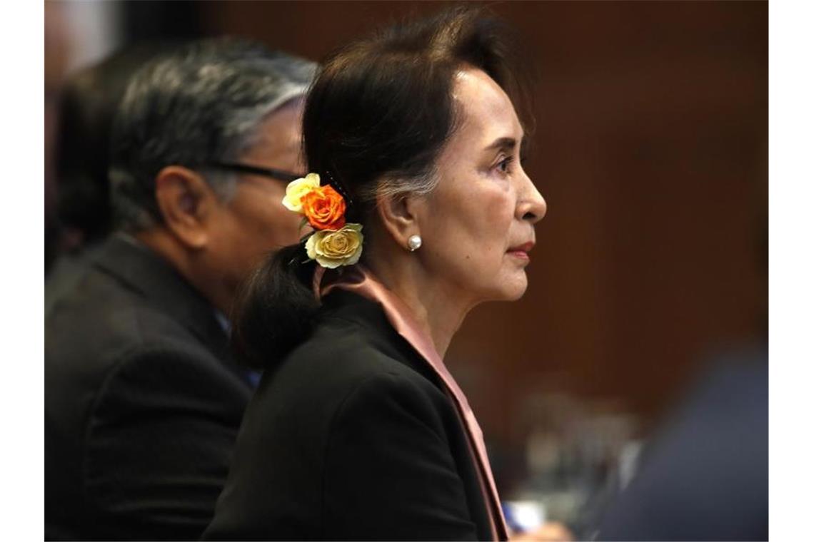 Aung San Suu Kyi im Gerichtssaal des Internationalen Gerichtshofs in Den Haag. Foto: Peter Dejong/AP/dpa
