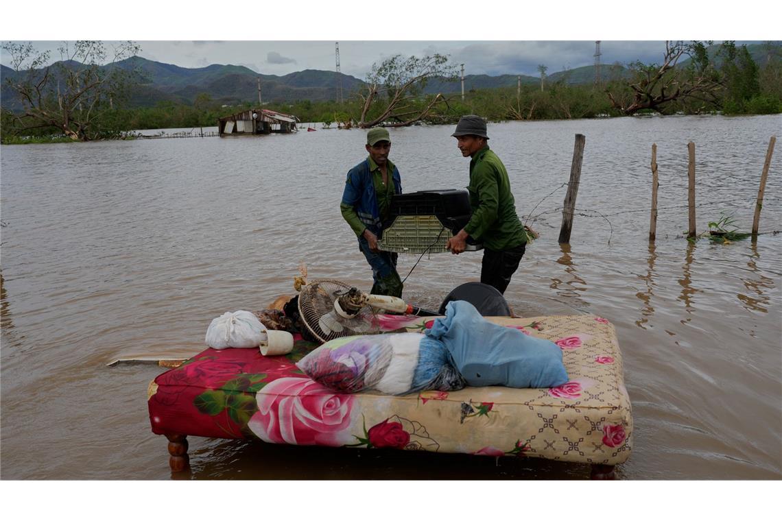 Nach Hurrikan "Melissa": Karibikstaaten beseitigen Trümmer