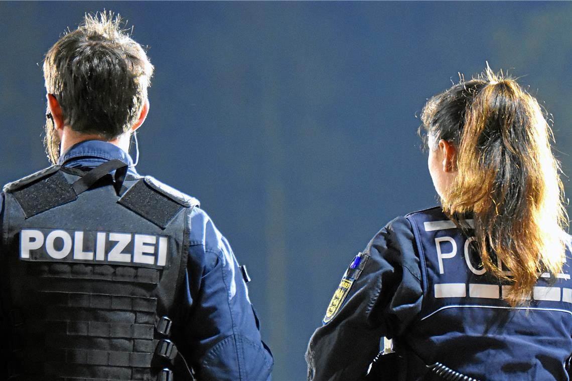 Auseinandersetzung endet mit Angriffen auf den Mitarbeiter des Winterdienstes.Symbolfoto: Tobias Sellmaier