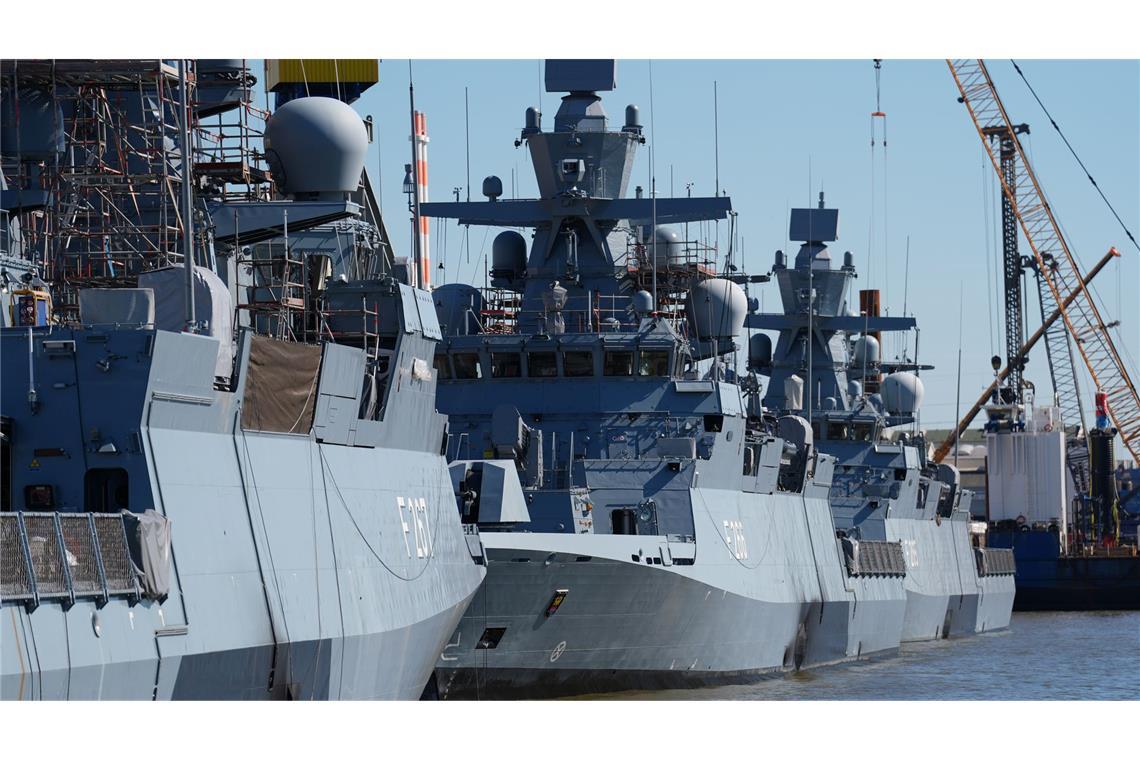 Ausschlaggebend für die vollstreckten Haftbefehle sei eine versuchte Sabotagehandlung an der Korvette "Köln" gewesen, heißt es. (Archivbild)