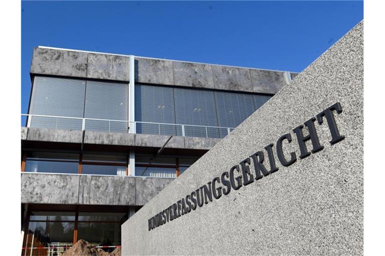 Aussenaufnahme des Bundesverfassungsgerichtes. Foto: Uli Deck/dpa/Archivbild