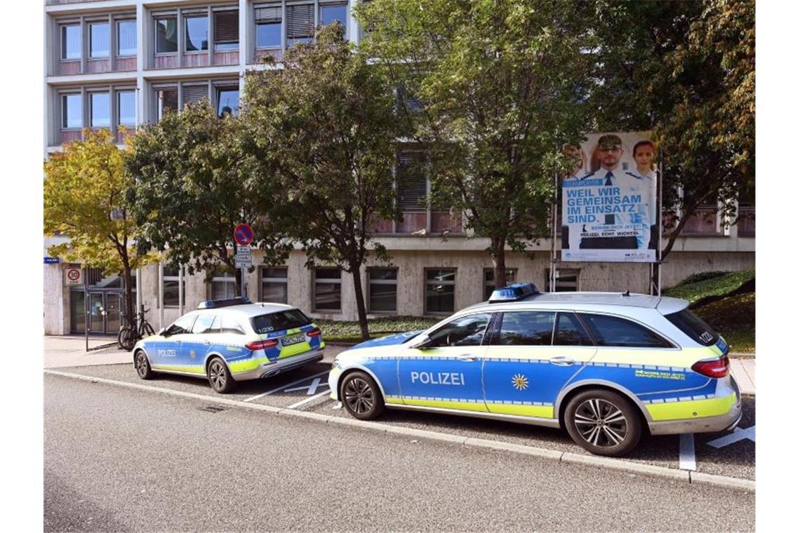 Polizeigewerkschaft rät nach Vorfall zu Zurückhaltung Außenaufnahme des Polizeipräsidium Pforzheim. Foto: Uli Deck/dpa