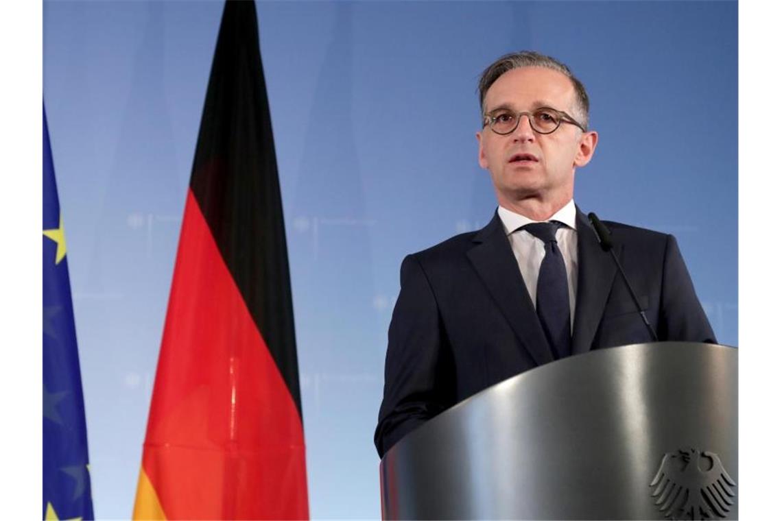 Streit um Sanktionen: EU-Außenminister beraten in Brüssel Außenminister Heiko Maas berät mit seinen EU-Kollegen über Sanktionen wegen Verstößen gegen das UN-Waffenembargo gegen Libyen. Foto: Michael Sohn/POOL AP/dpa