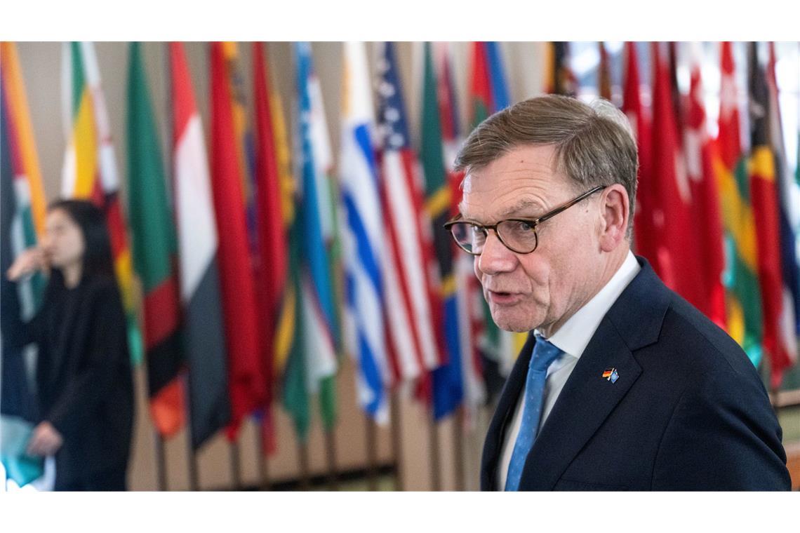 Außenminister Johann Wadephul (CDU) besucht vor dem Hintergrund der Kriege im Iran und in der Ukraine die Vereinten Nationen in New York. Es geht auch um Reformen der Weltorganisation.