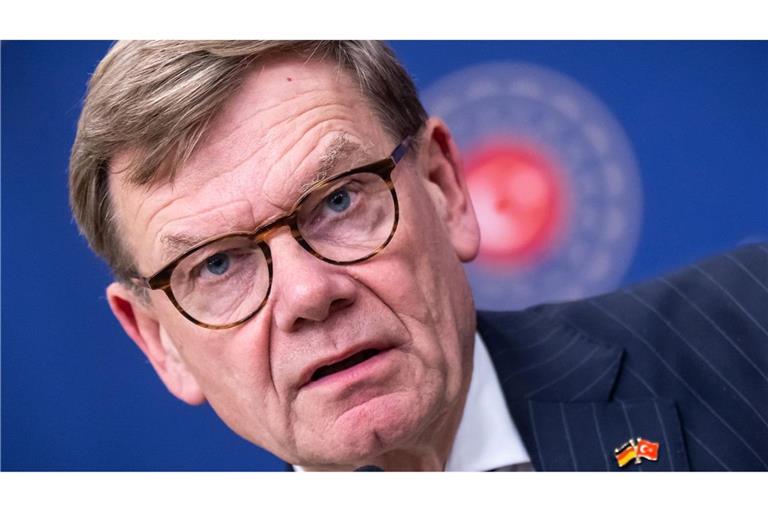Außenminister Johann Wadephul (CDU) wollte eigentlich an diesem Sonntag nach China aufbrechen. (Archivbild)