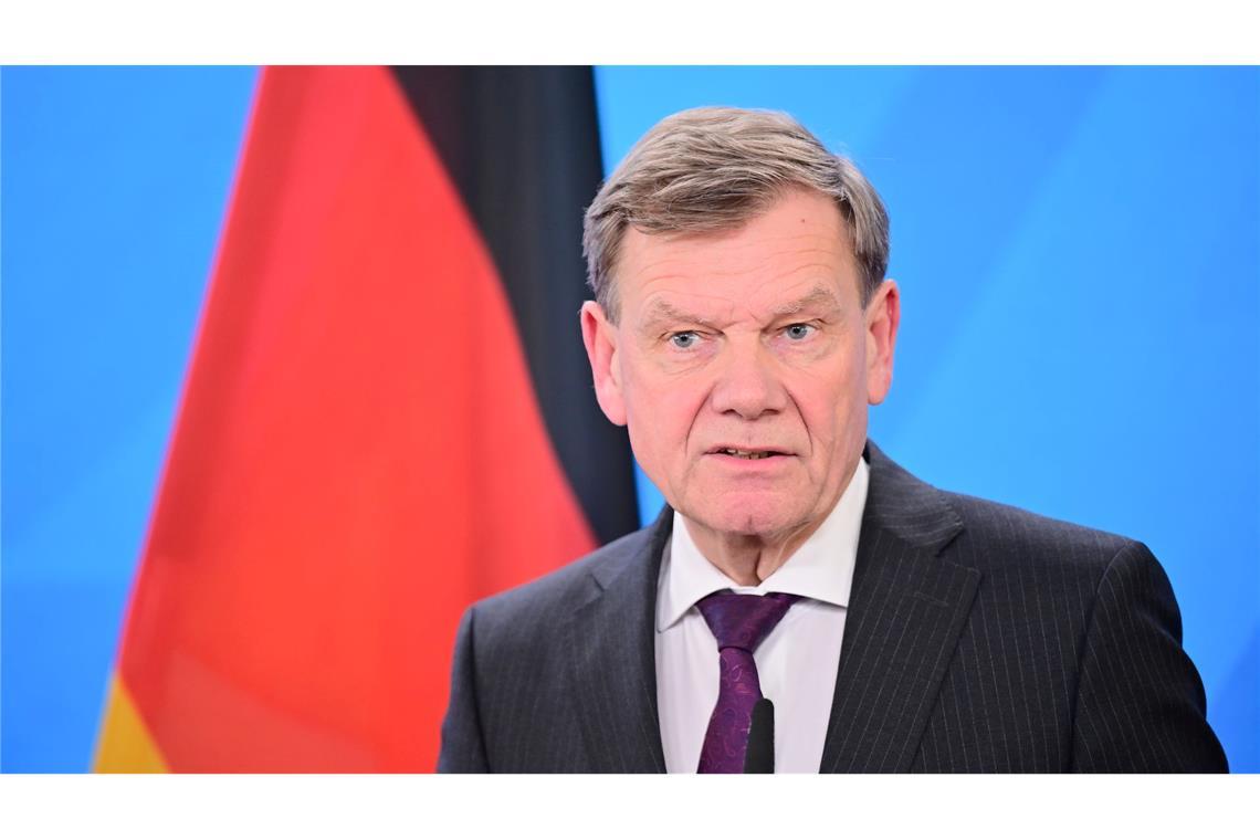 Selenskyj: Russland bereitet neue Offensive vor Außenminister Wadephul wirft Putin vor, die Menschenrechte nicht zu achten. (Archivbild)