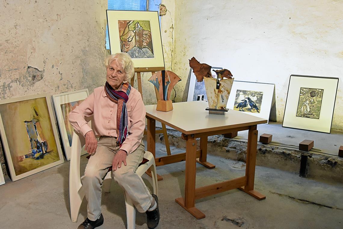 Hansine Schwer stellt letztmals Kunstwerke in Backnang aus