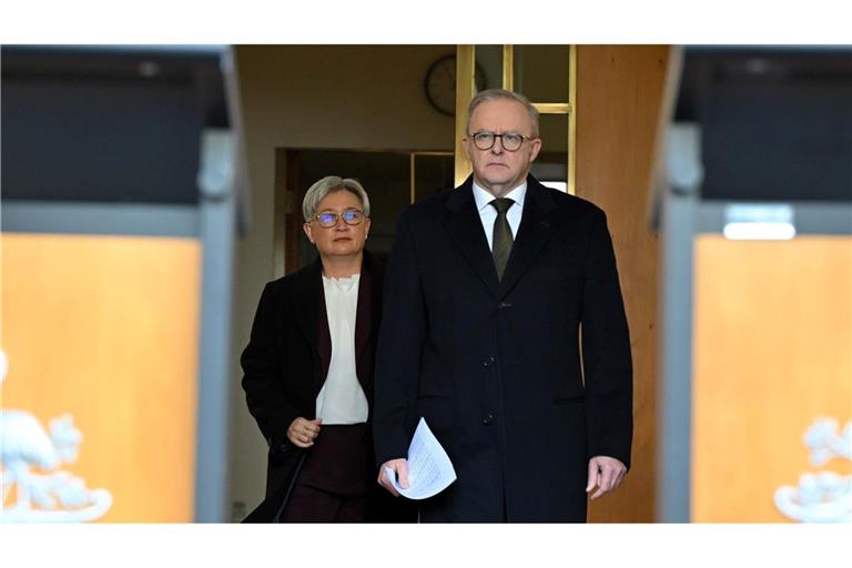 Australiens Premier Anthony Albanese schließt sich Frankreich und Kanada an.