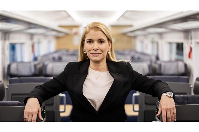 Bahnchefin Evelyn Palla sortiert die Konzernspitze neu.