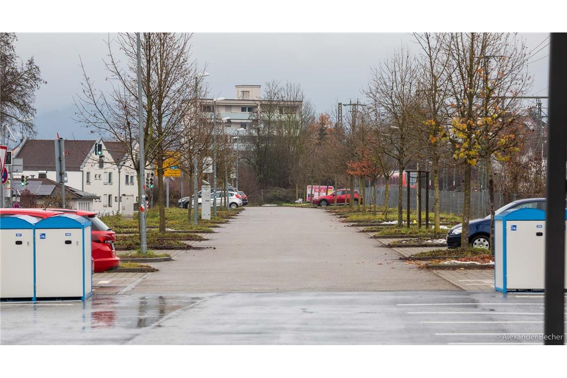 Bahnhof // leere Straßen, Ausgangssperren, Backnang Innenstadt