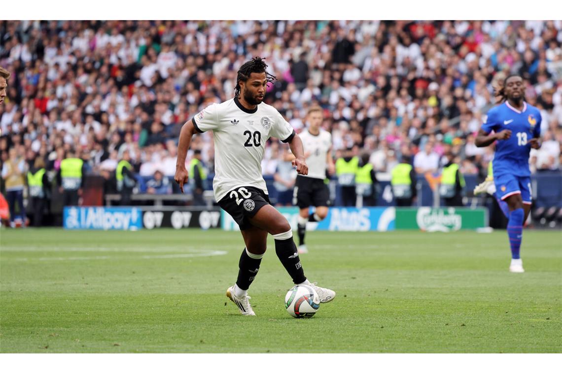 Mit neuer Leichtigkeit zu alter Klasse Ballgewandt: Serge Gnabry will auch wieder in der Nationalmannschaft überzeugen.
Foto: IMAGO/Sportfoto Rudel