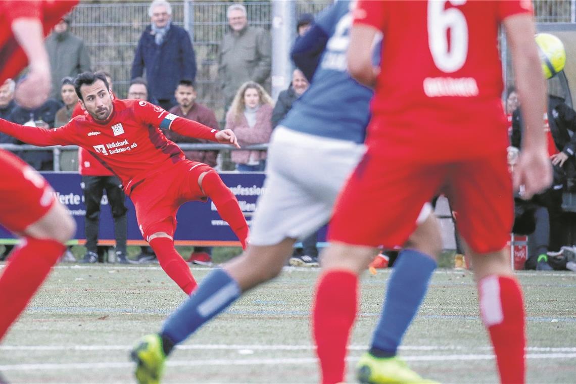 Bangt noch um seinen Einsatz: Oguzhan Biyik, der Kapitän der TSG Backnang. Foto: A. Becher