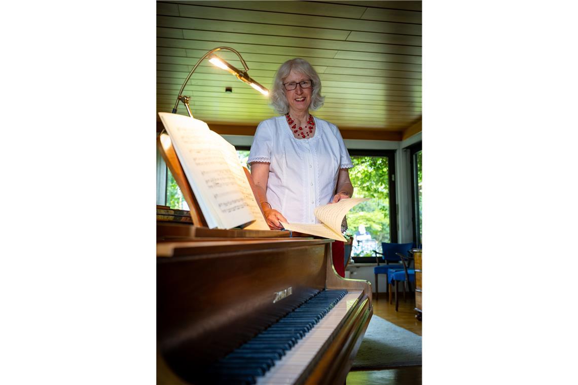 Barockmusik für die Moral Barbara Krug hat eine solistische Gesangsausbildung genossen und ist seit vielen Jahren im Allmersbacher Kirchenchor aktiv. Foto: Alexander Becher