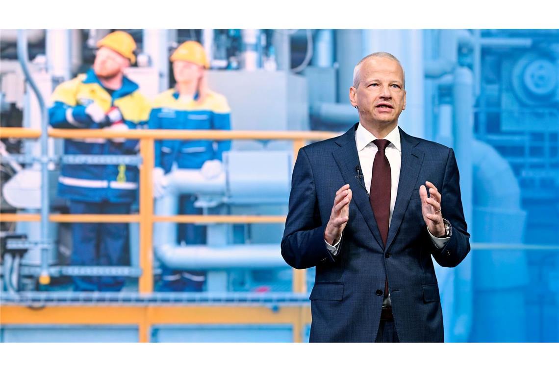 BASF-Chef Kamieth sieht 2026 als Übergangsjahr. (Archivbild)