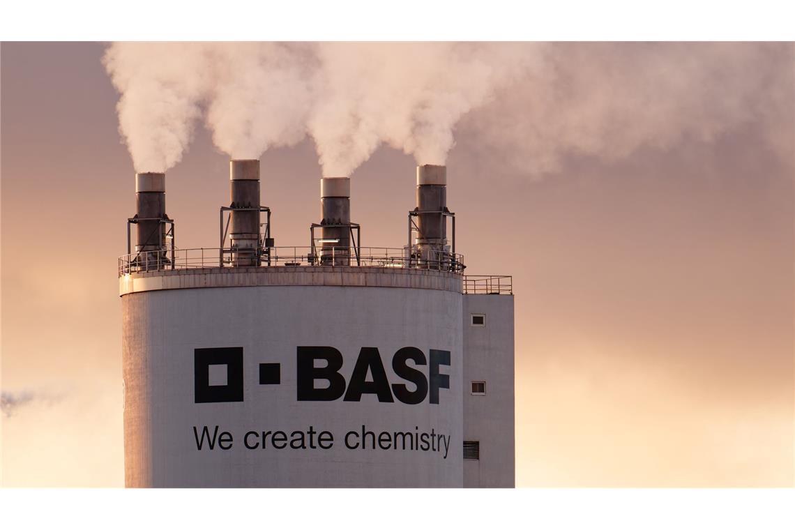Rotstift und Kostendruck bei BASF: 4.800 Stellen weggefallen