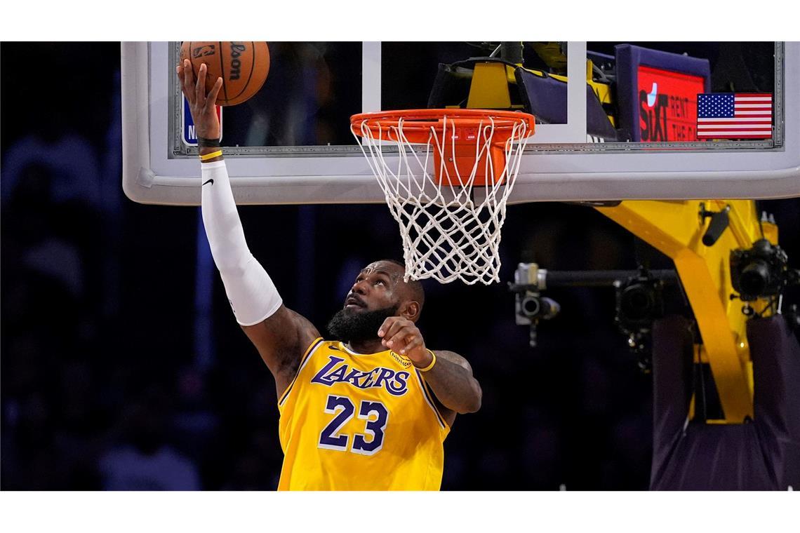 Zweifel an Echtheit von James-Artikel in Staatszeitung Basketball-Superstar LeBron James hat gerade die 15. China-Tour seiner Karriere beendet. (Archivbild)