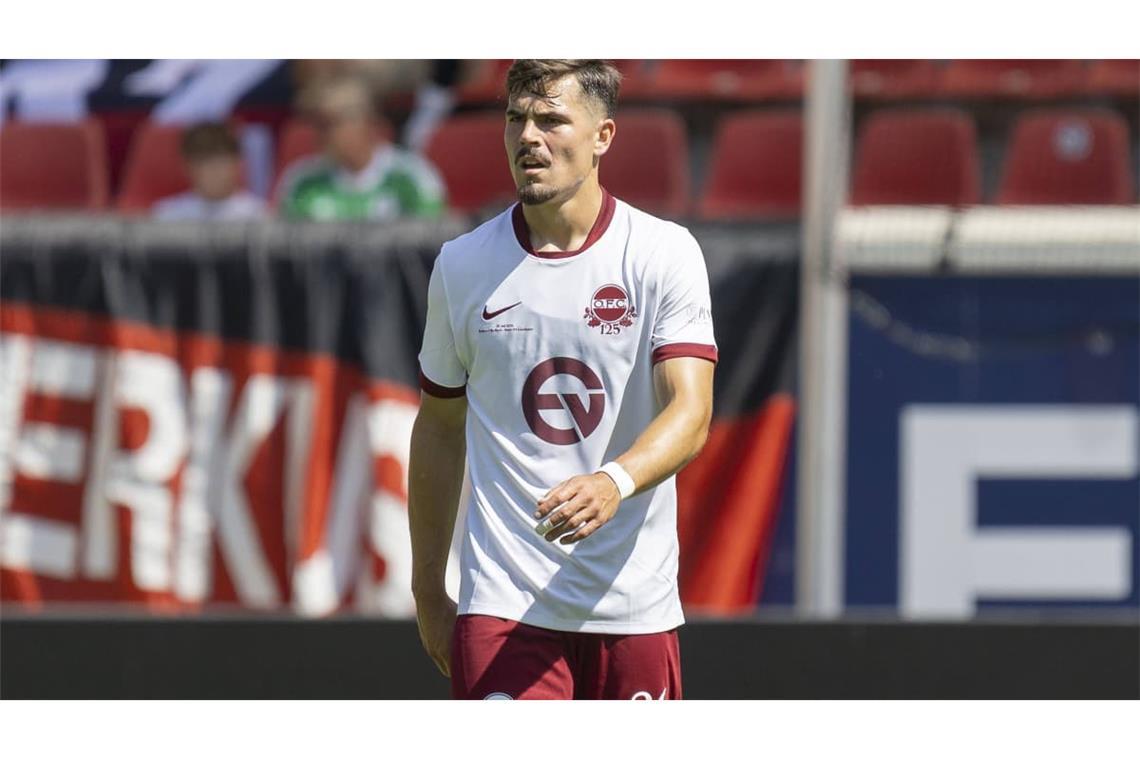 Bastian Frölich und Kickers Offenbach bleiben in der Regionalliga verlustpunktfrei.